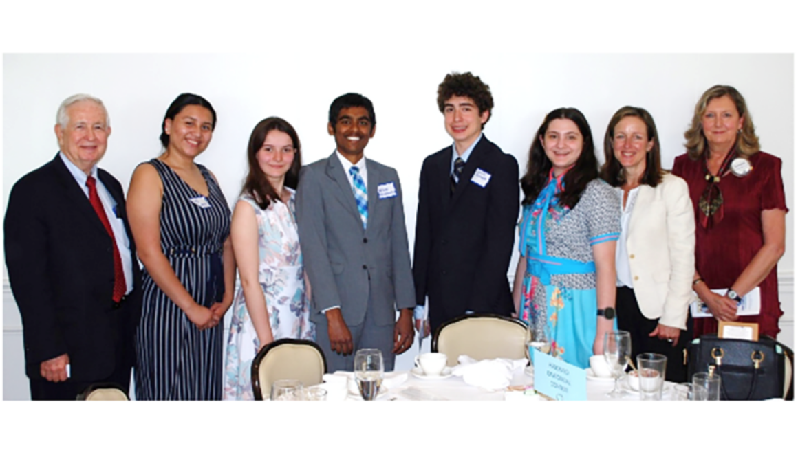 optimist-scholarships